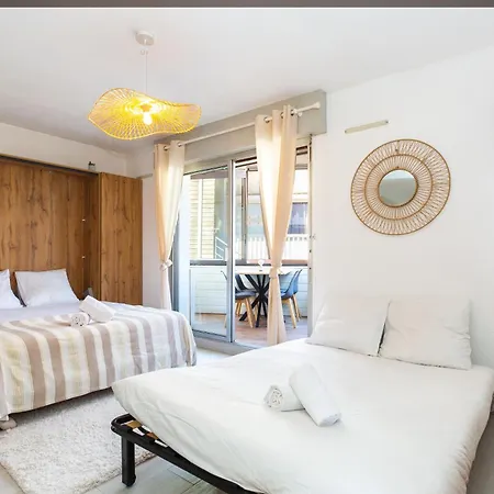 Atlantic Selection - Ivato, Au Port De