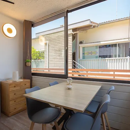 Atlantic Selection - Ivato, Au Port De *