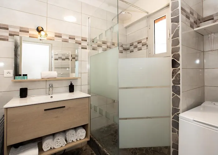 Atlantic Selection - Ivato, Au Port De דירה