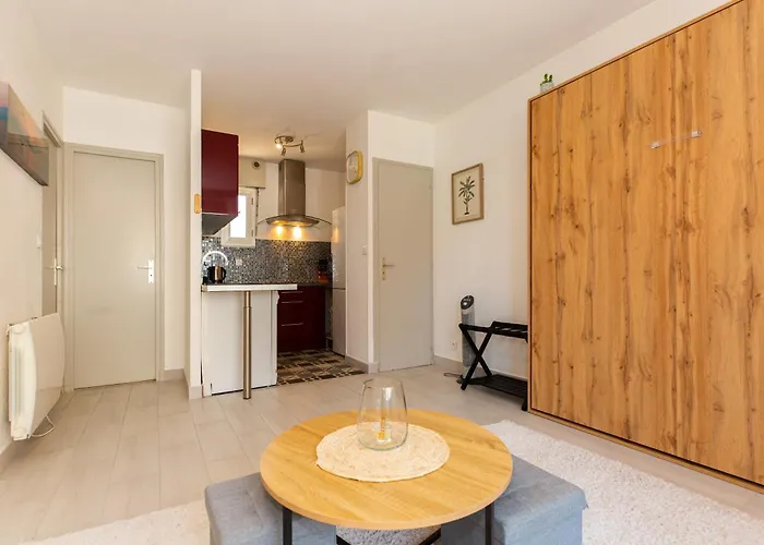 Atlantic Selection - Ivato, Au Port De דירה